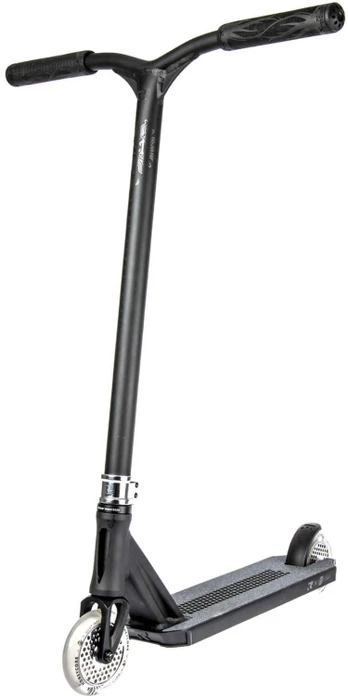 Triukinis paspirtukas Root Invictus Signature, Matty Ceravolo