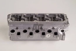 AMC AMC908150 Cylinder head