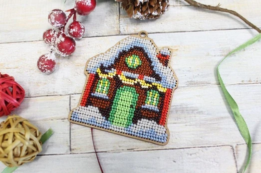 Christmas tree decoration. Cozy house SO-072