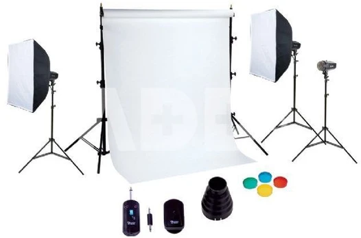 Falcon Eyes SSK-3150D studiopaketti