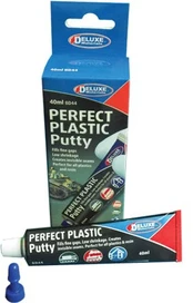 Deluxe Materials tobulas plastikinis glaistas