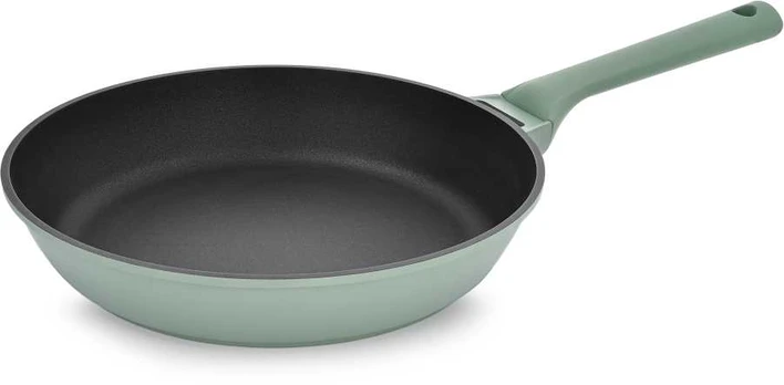 Keptuvė su Qualum Basic Fern danga 28 cm AMBITION