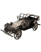 Metalinis automobilis (19x11 cm)