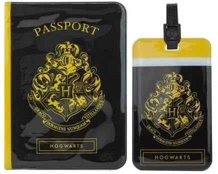 Usorteret Hogwarts bagagemærke og pascover