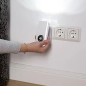 LED naktinė lemputė "Nox" su jutikliu