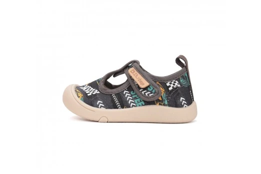 Canvas batai 28-33 d. C100-61135L