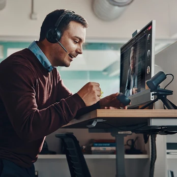 „Poly Voyager Focus 2-M“ USB-CC ausinių USB-C / A adapterio įkrovimo stovas