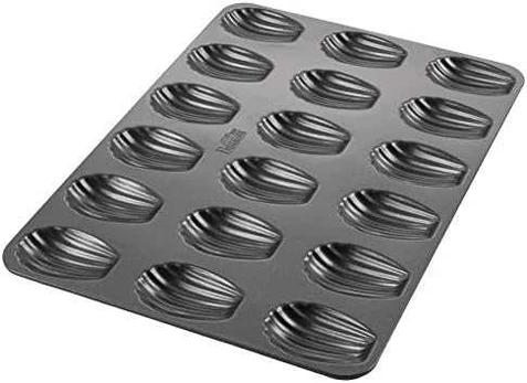 Forma do magdalenek EASY BAKING - 18 ciastek / Birkmann