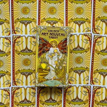 Golden Art Nouveau Tarot kortos