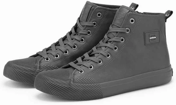 men's shoes pilka