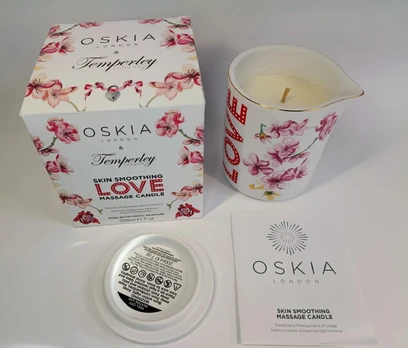 Oskia The Love Massage Candle 200g