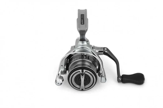Spiningo Ritė Shimano Nasci FC C 2000S