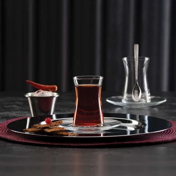 Komplet szklanek ze spodkami Heybeli 8-elementowy PASABAHCE