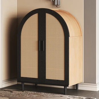 Sideboard su Rattan durimis, trys lentynos, elegantiškas dizainas