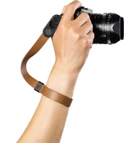 Peak Design wrist strap Cuff Leather, amber | LRS-WR-AM-1 kaina