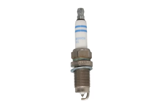 BOSCH 0 242 240 665 Spark plug