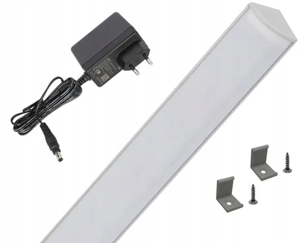 Led kampinė baldų juosta virtuvei, spintelėms 80cm