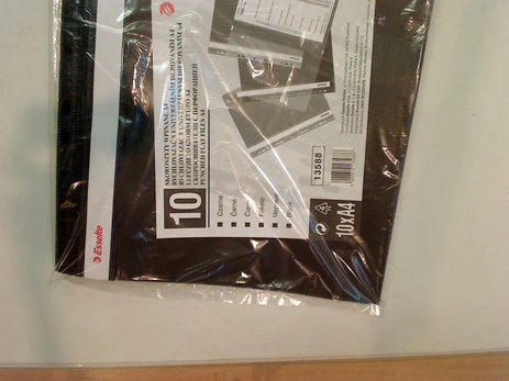 Esselte A4 PP juoda, 10 vnt (13588)