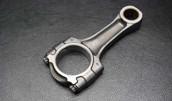 Švaistiklis CONNECTING ROD ASSY 420917518