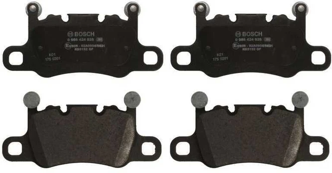 BOSCH 0 986 424 926 Brake pad set