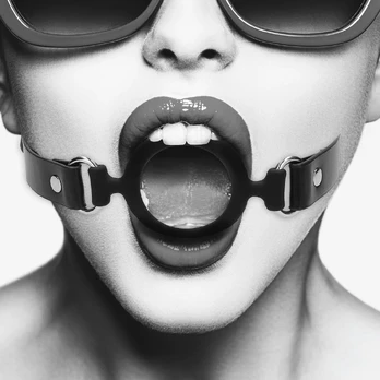 Master Series Silicone Adjustable Restraint Ring Gag Black 4cm