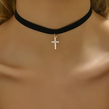 Nailoninis choker vėrinys