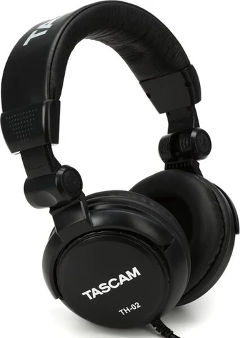 Tascam TH-02