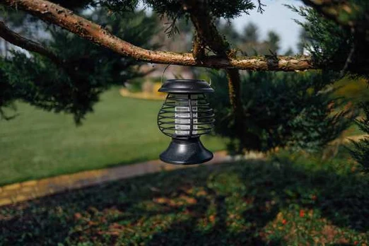 Solar LED insecticidal lamp LED / UV with a handle