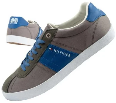 Tommy Hilfiger bateliai