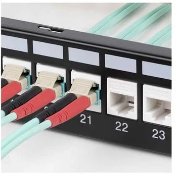 StarTech LC TO LC KEYSTONE COUPLER/LC/LC FIBER KEYSTONE COUPLER