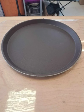 Plastikinis padėklas 28cm