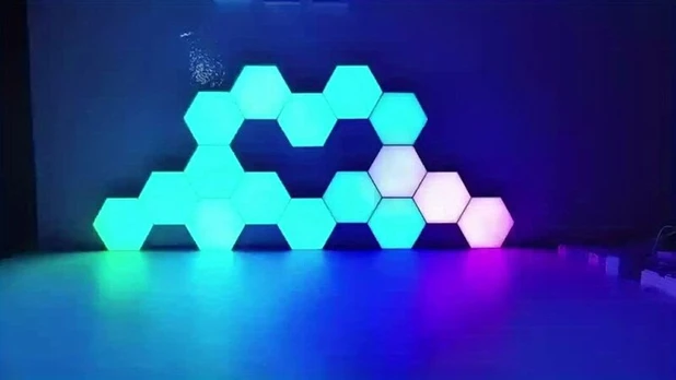 Įmontuojamas LED šviestuvas Hexagon