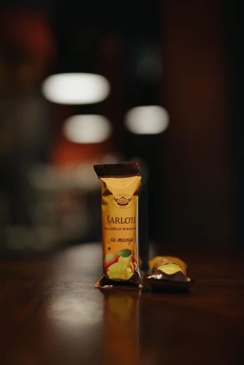 Belgiškas šokoladas Šarlotė su MANGU