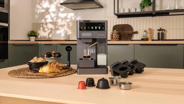 Cecotec FreeStyle Latte coffee maker | Cecotec