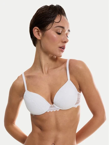 Triumph Liemenėlė su lankeliais Comfort Allure 10226435 Balta