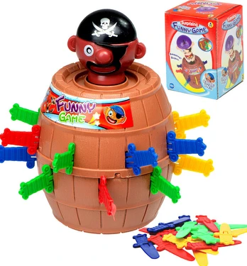 Vikrumo žaidimas Pamišęs piratas, EE
