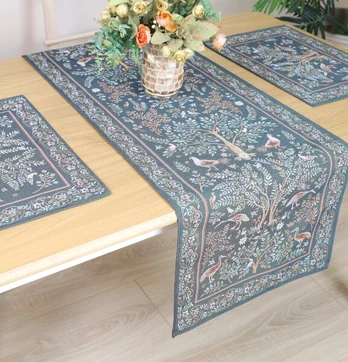 Textile Idea stalo takelis William Morris Rojus žemėje, 45x140 cm