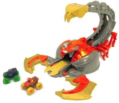 Monster Jam Mini 1:87 Scorpion Playset