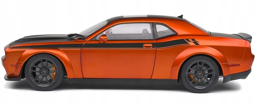 Lipdukai juostos šonams Dodge Challenger Rt 01