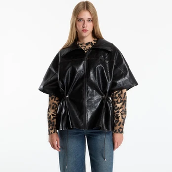Desigual Poncho Leather Effect Jacket Black - Dydis Universalus (26WAIP022000 Striukės)