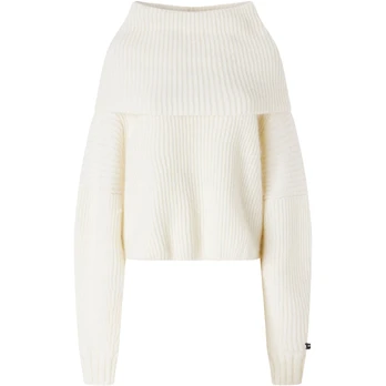 Megztinis moterims, Balta, Knitted sweater