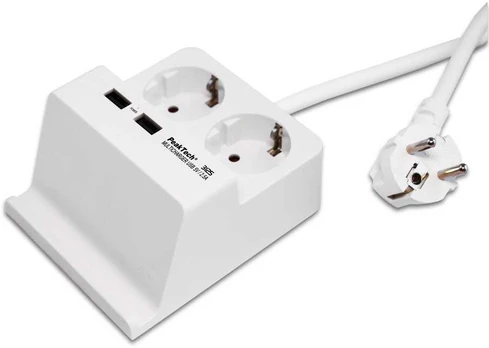 Maitinimo juostelėje yra Peaktech 3125 USB lizdas