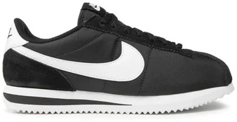 Nike bateliai