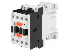 Contactor: 3-pole | NO x3 | Auxiliary contacts: NC | 24VDC | 18A | DIN kaina