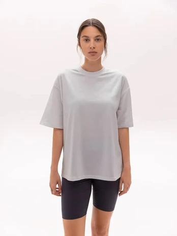 Moteriški oversize marškinėliai