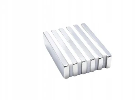 Neodiminis magnetas 60x15x5 mm, N38, 1 vnt.