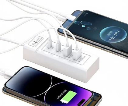 USB ir type c jungčių kroviklis, baltos spalvos, greito krovimo