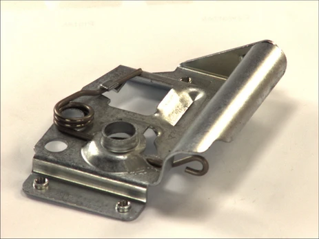 Variklio gaubto vyris C39/147