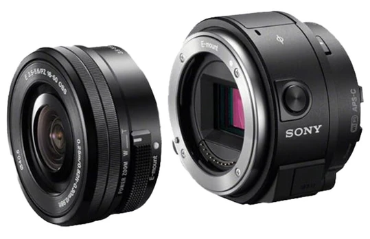 Sony UMC-R10C + E PZ 16-50mm F3.5-5.6 OSS