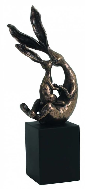 Italfama Du triušiai ant kubo. Aukštis: 19cm.
